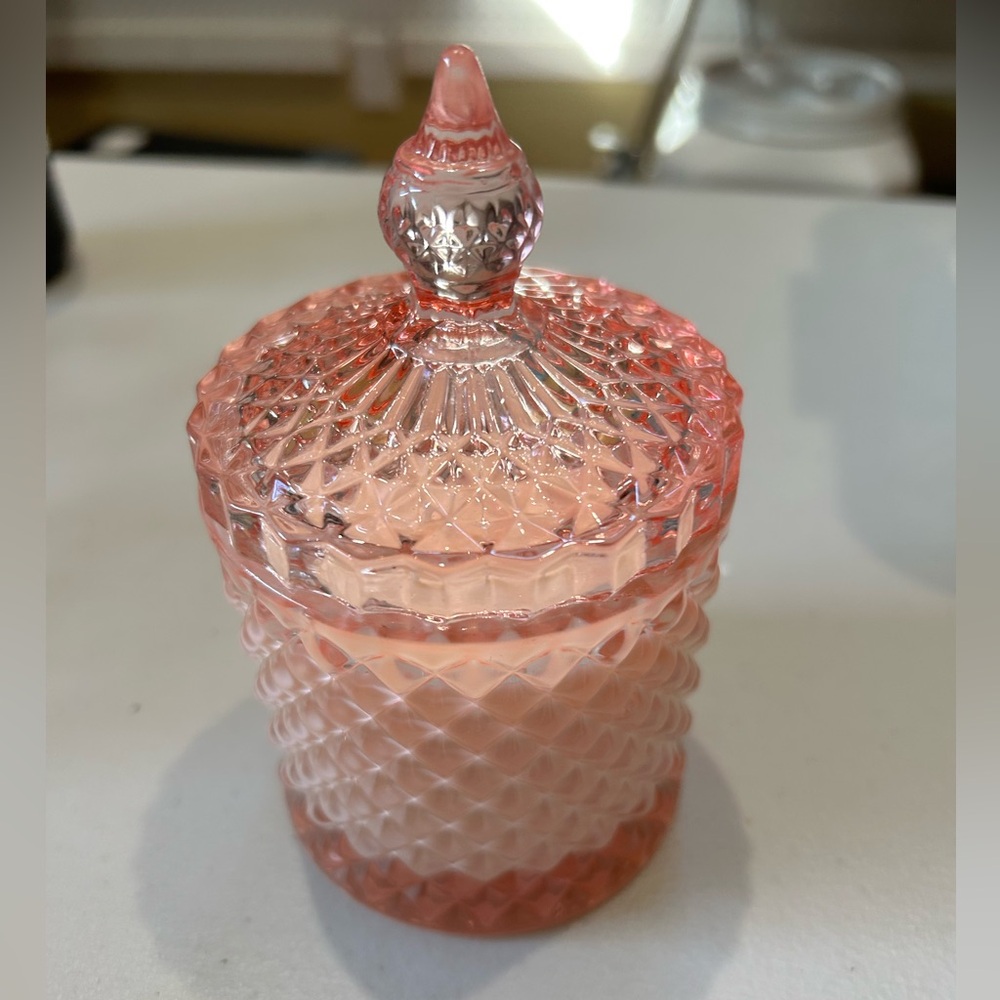 Vanilla Scented Soy Wax Candle in Elegant Pink Glass